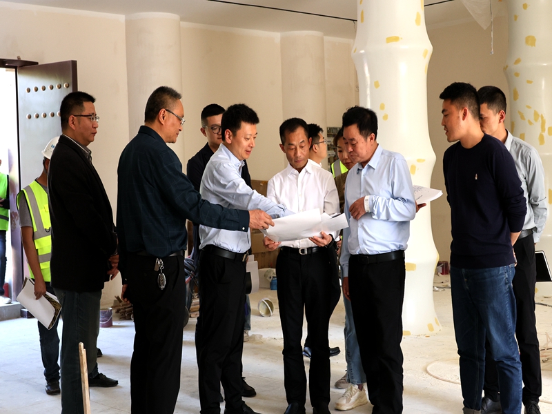 1711675363633513.jpg 廖文彬市长调研宜宾展园 (1).jpg
