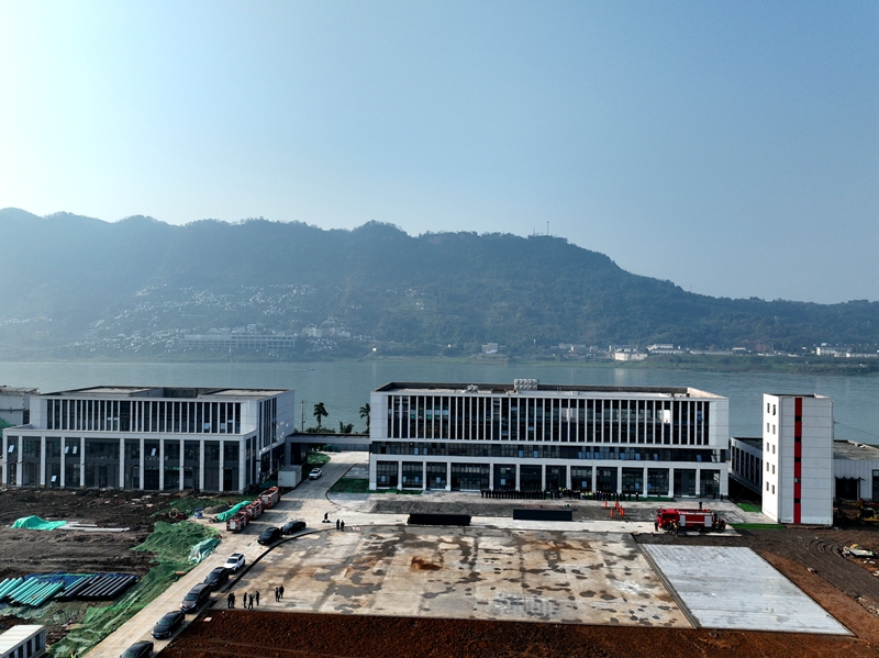 宜宾危险化学品救援基地暨实训基地项目正式交付使用.JPG